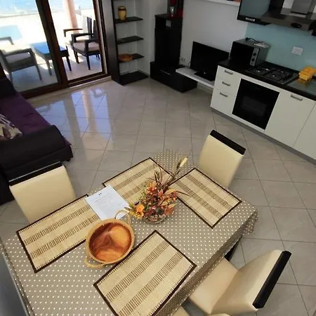 Apartment Orada