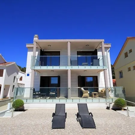 Apartment Orada